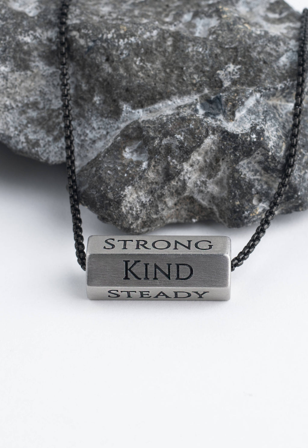 The Pillar Necklace – Silver