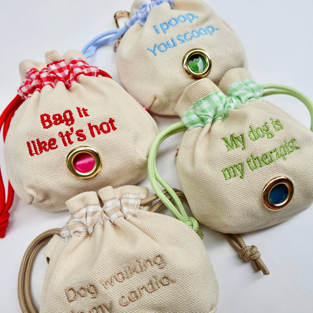 Lucky Pouch Poop Bag Holder | Oat
