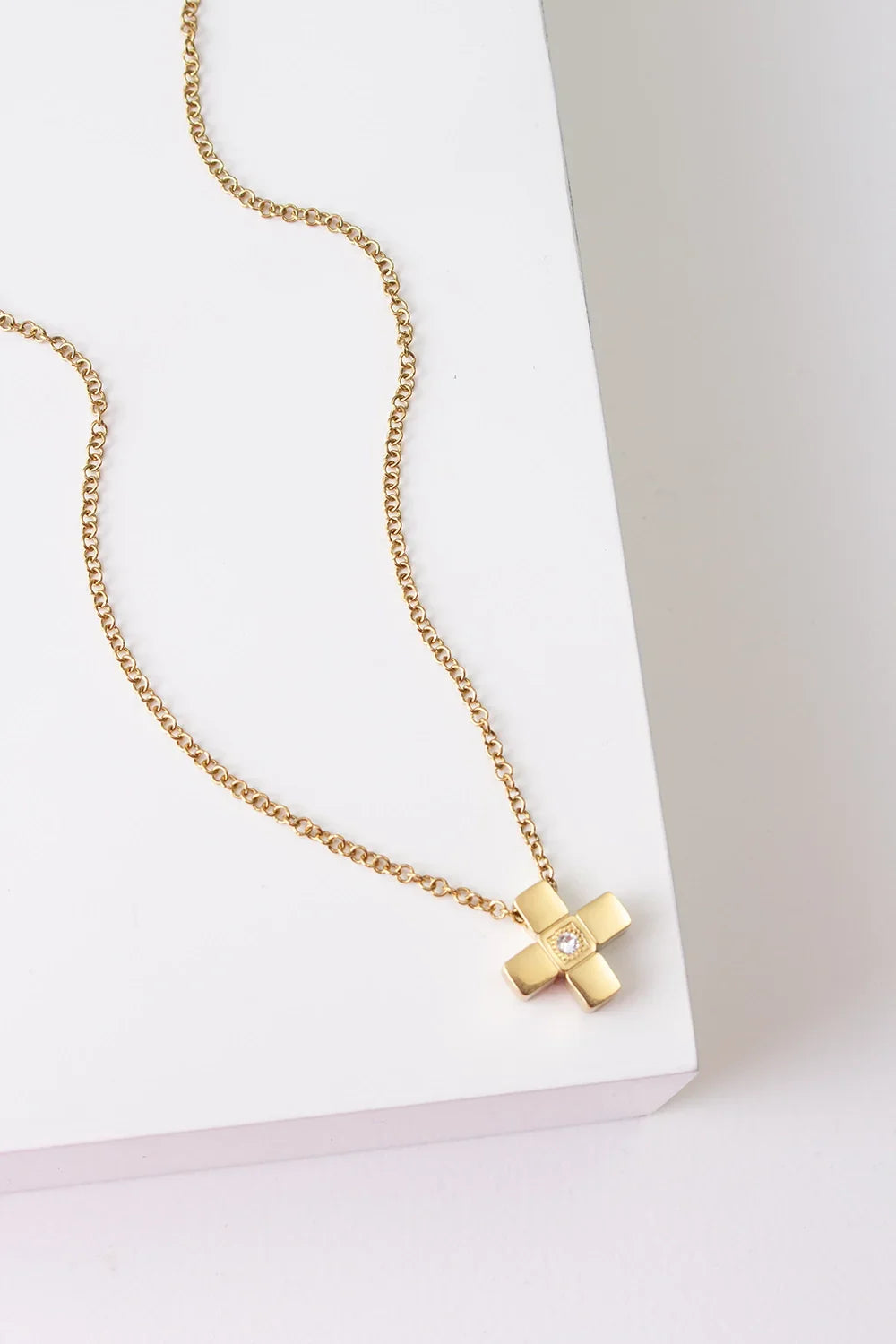 Everstead Necklace