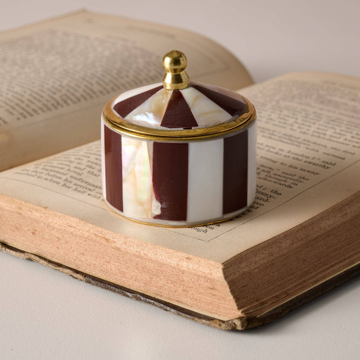 Sarkas Mother of Pearl Box - Maroon