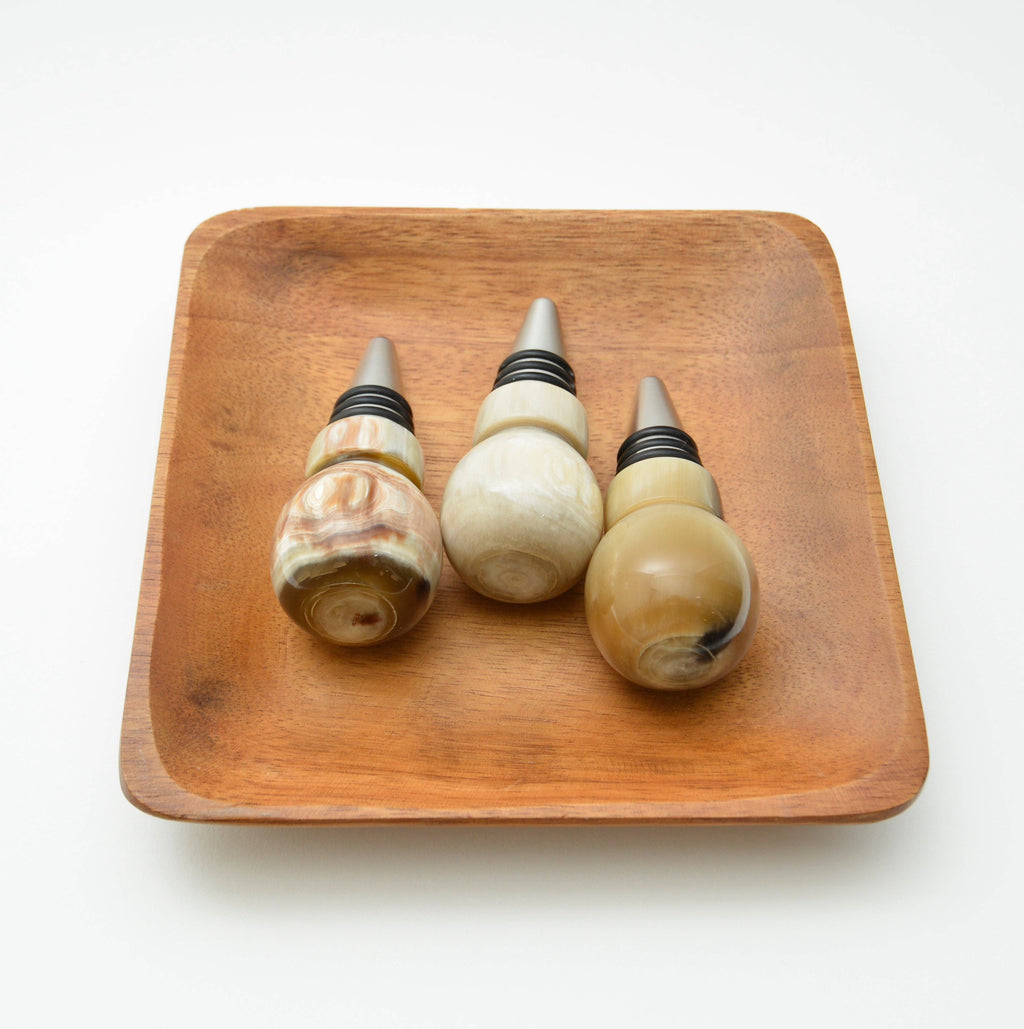 Horn Globe Wine Stopper