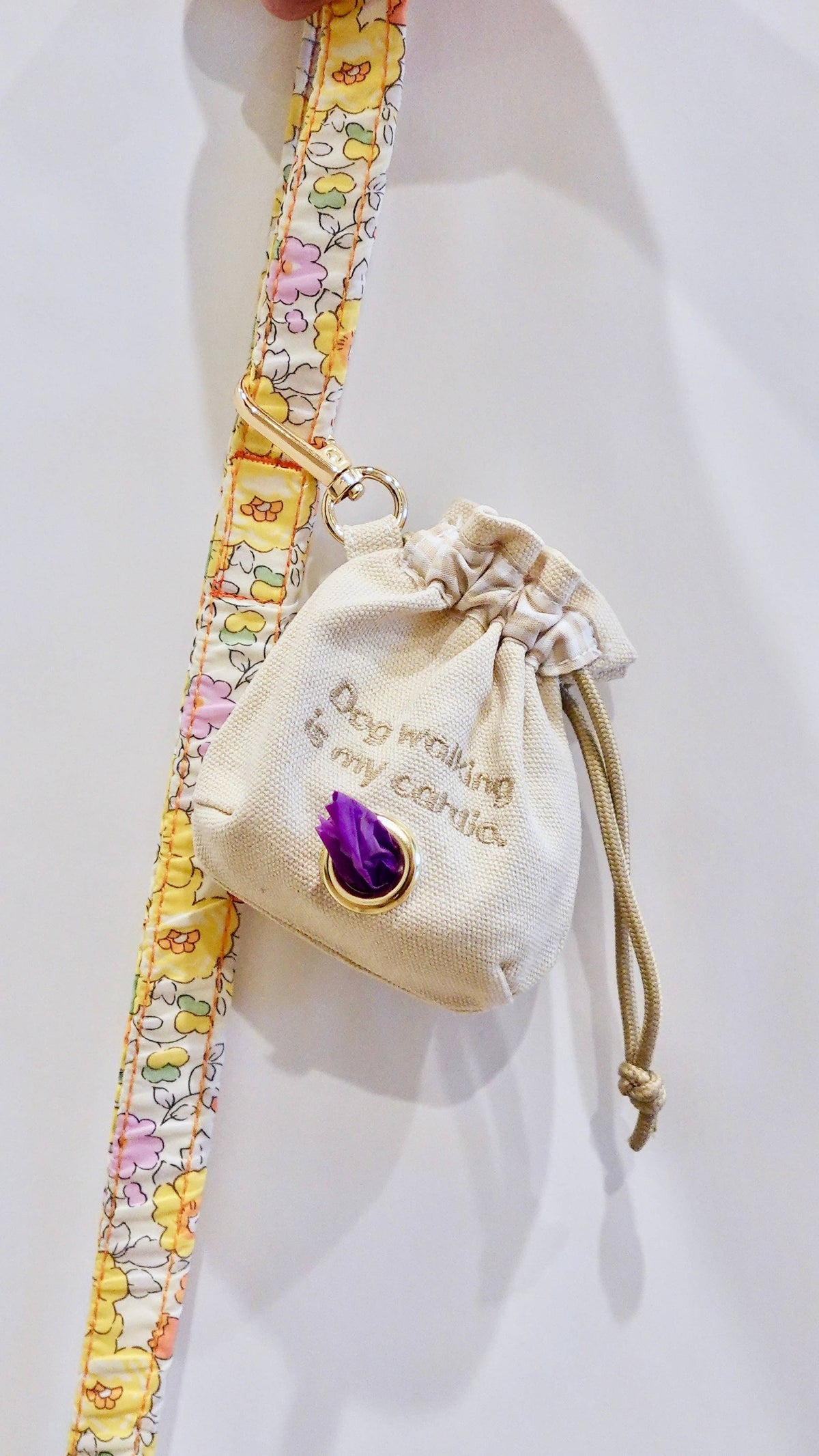 Lucky Pouch Poop Bag Holder | Oat