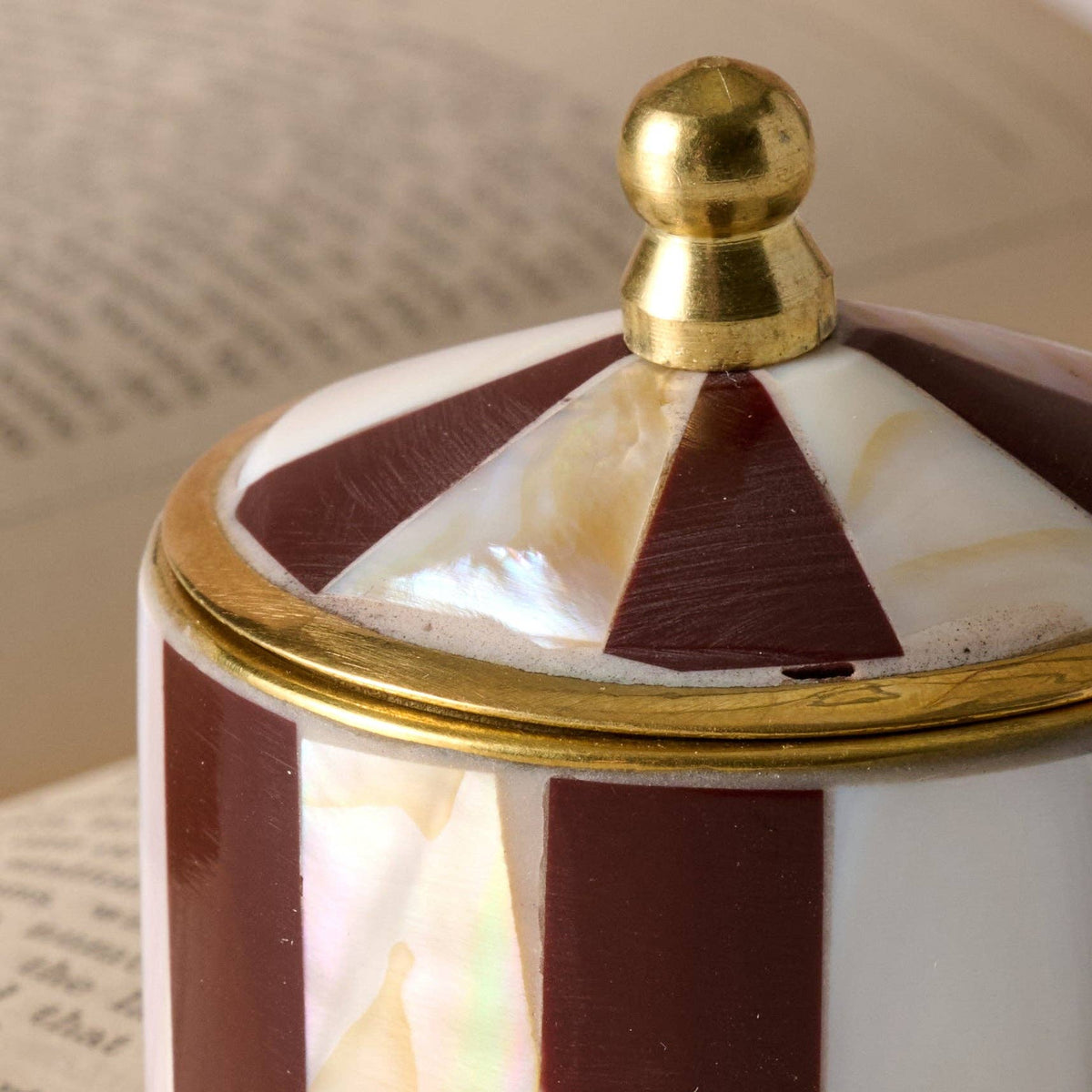Sarkas Mother of Pearl Box - Maroon