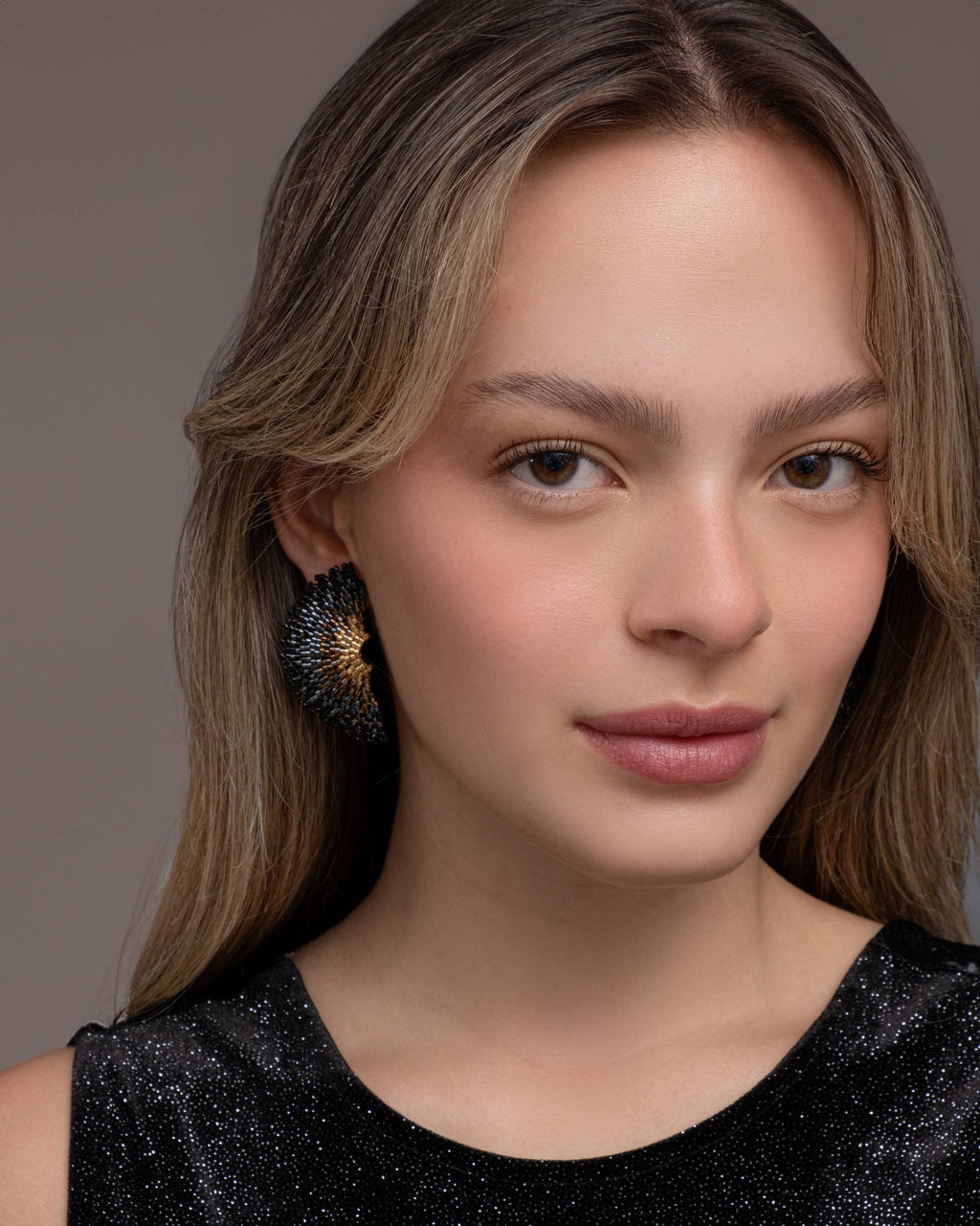 Beaded Handwoven Ginkgo Leaf Stud Earrings (Green)