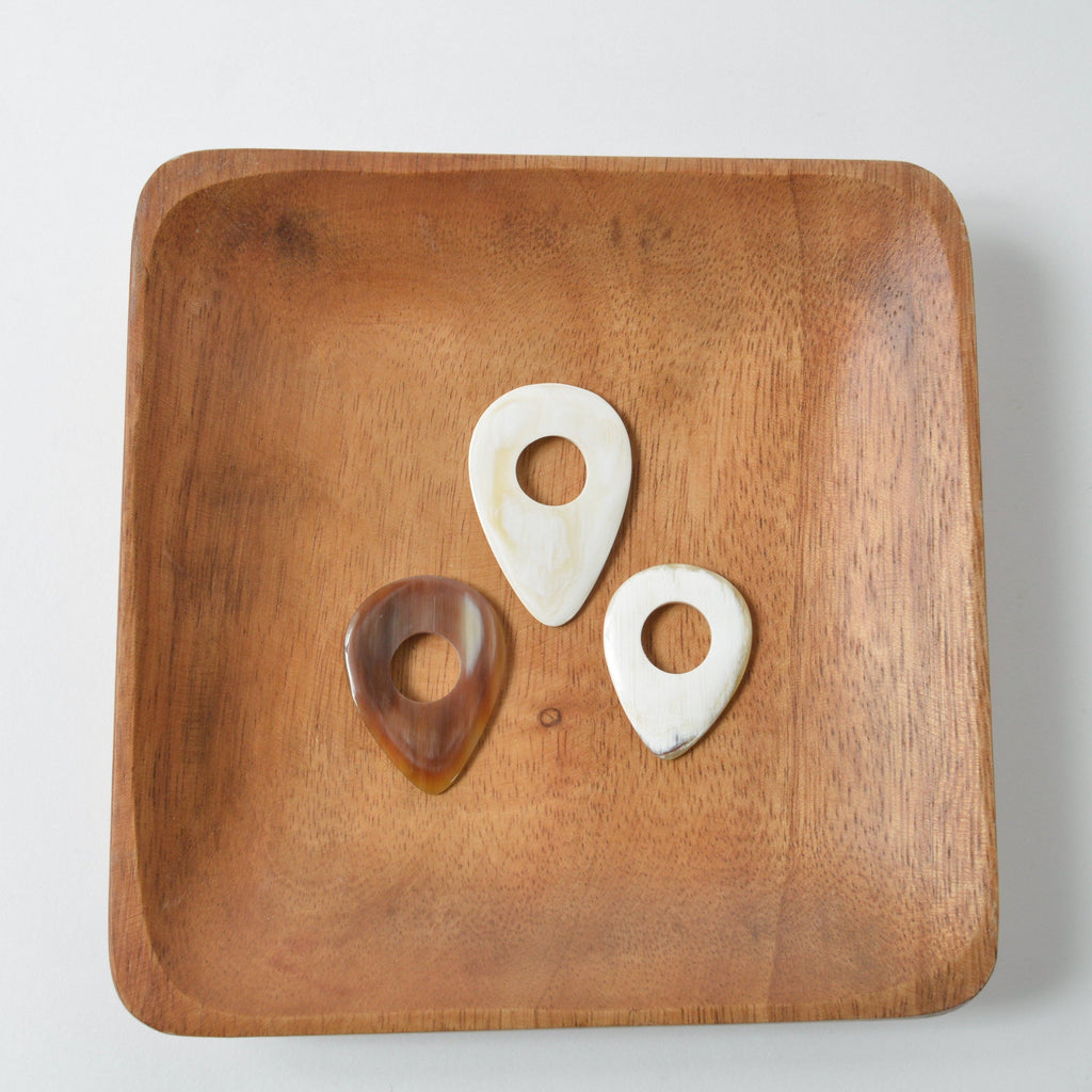 Horn Guitar Pick ~ Hole