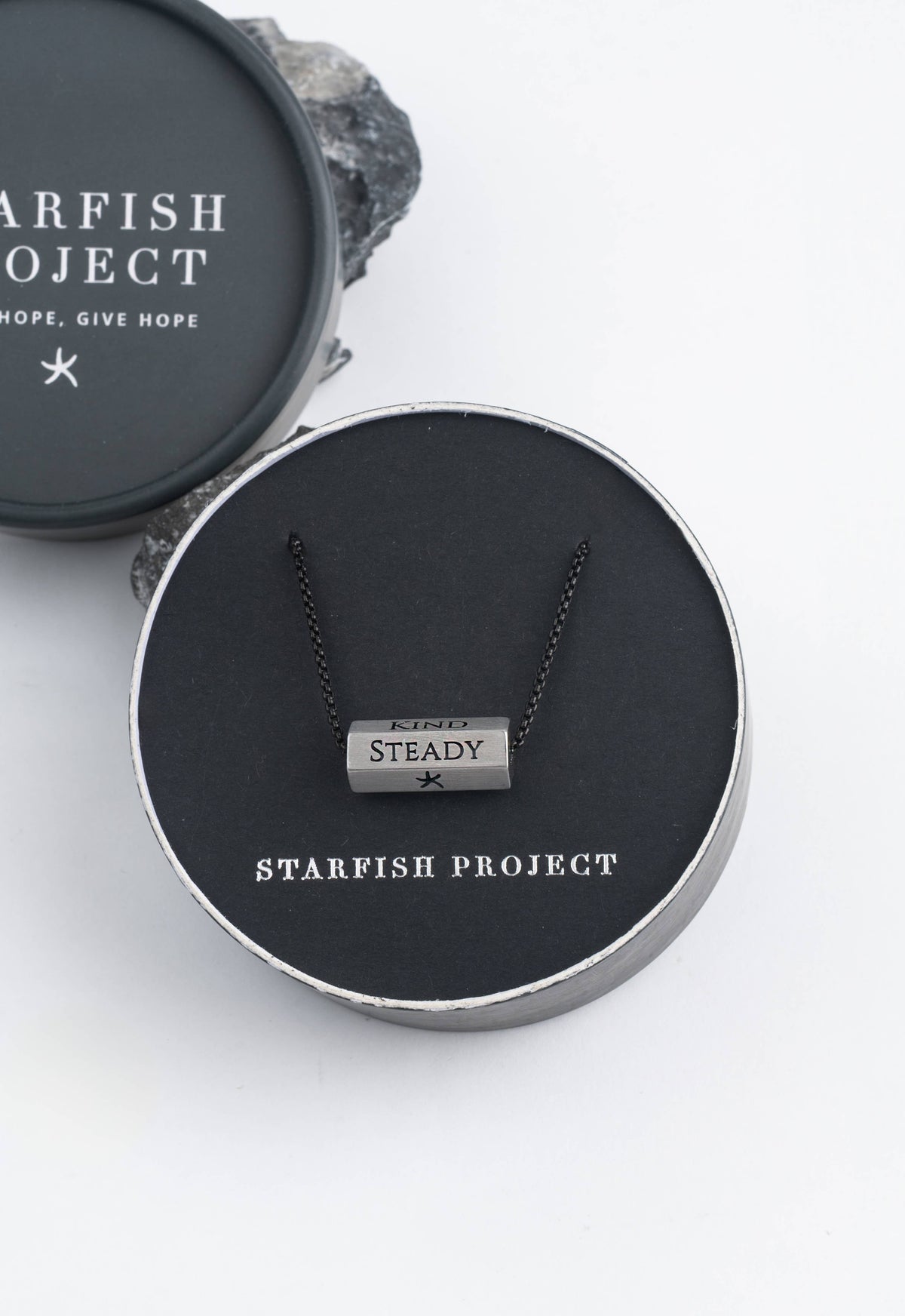 The Pillar Necklace – Silver